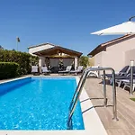 Paola Apartment